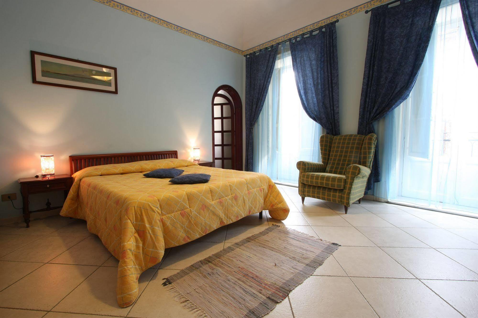 Bed & Breakfast Alla Vucciria 2*